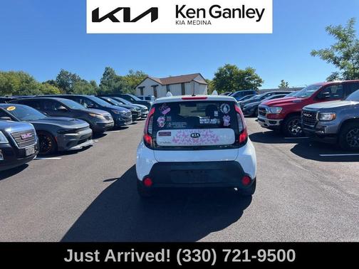 2016 Kia Soul Base