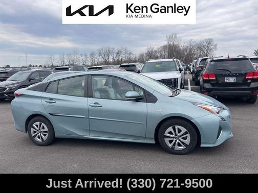 2016 Toyota Prius Four