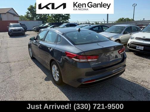2017 Kia Optima LX