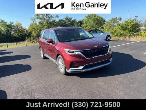 2024 Kia Carnival LX