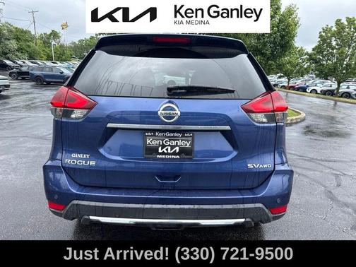Caspian Blue 2020 Nissan Rogue SV