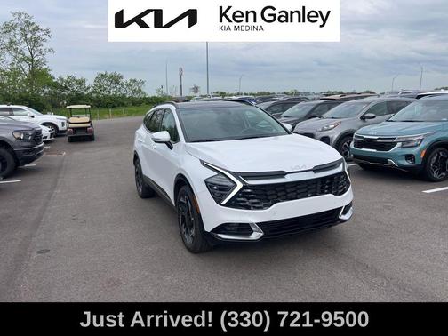 Glacial White Pearl 2024 Kia Sportage SX-Prestige