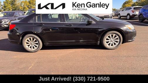 2012 Chrysler 200 Touring
