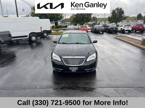 2012 Chrysler 200 Touring