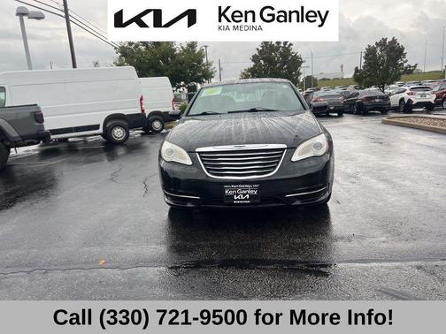 2012 Chrysler 200 Touring