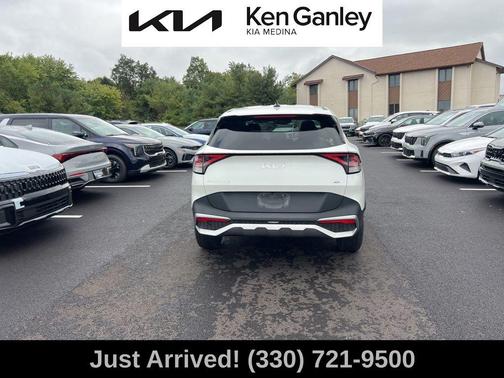 2023 Kia Sportage LX