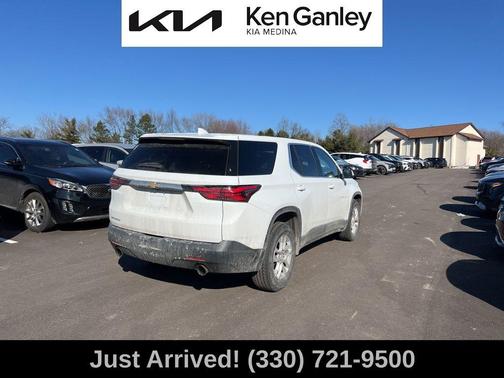 2022 Chevrolet Traverse LS