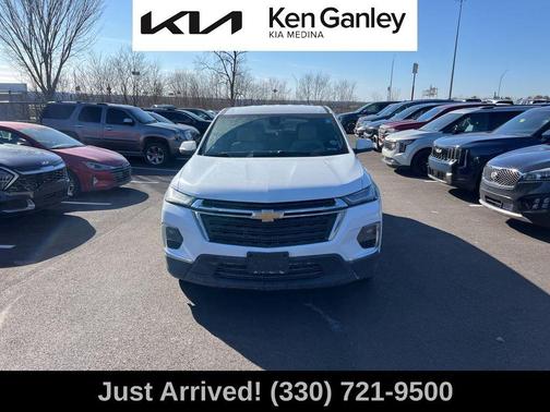 2022 Chevrolet Traverse LS