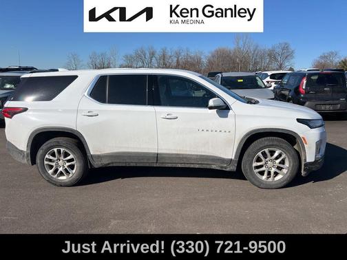 2022 Chevrolet Traverse LS