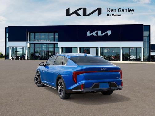 2025 Kia K4 GT-Line