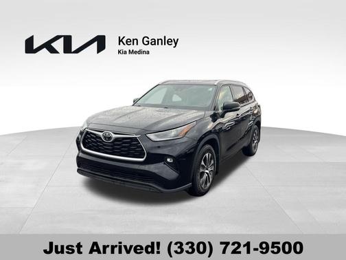 2021 Toyota Highlander XLE