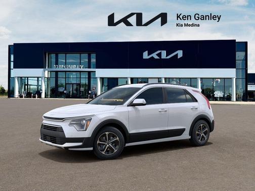 Snow White Pearl 2026 Kia Niro EX