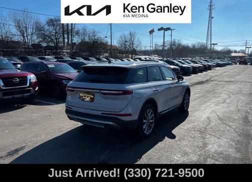 2022 Lincoln Corsair Standard