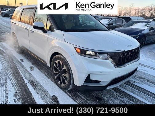 2024 Kia Carnival EX