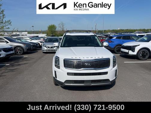 Glacial White Pearl 2021 Kia Telluride S