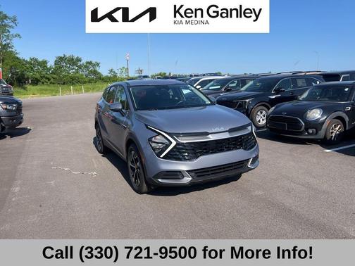 Everlasting Silver 2023 Kia Sportage EX