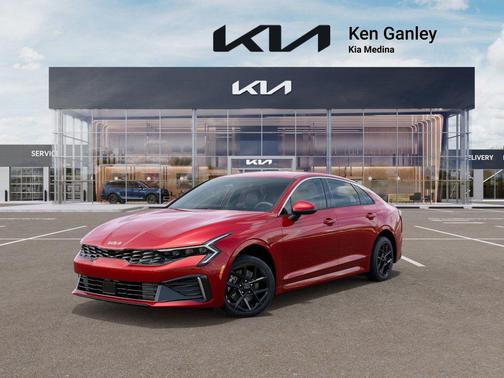 2025 Kia K5 LXS