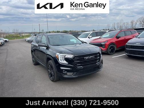 2023 GMC Terrain SLT