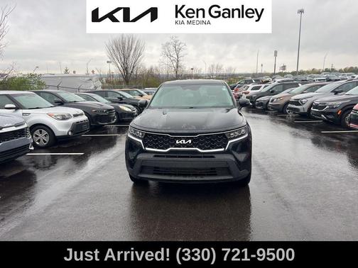 Ebony Black 2023 Kia Sorento LX