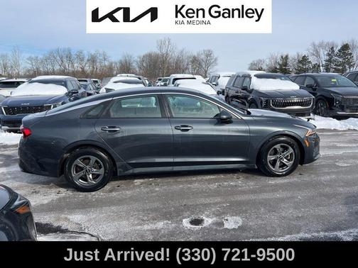 2022 Kia K5 LXS
