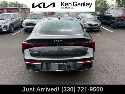 2025 Kia K5 EX