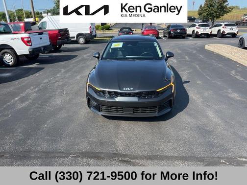 2025 Kia K5 EX