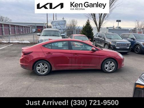 2020 Hyundai ELANTRA SEL