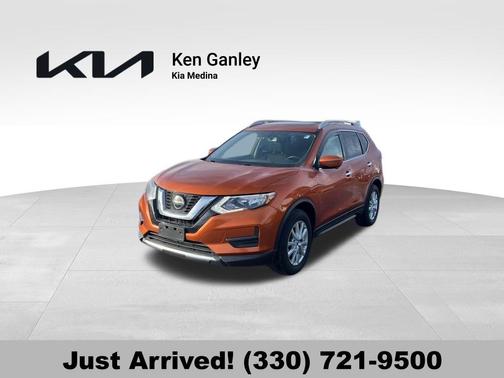 2018 Nissan Rogue SV
