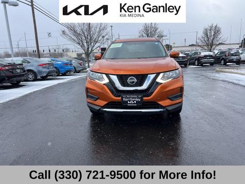 2018 Nissan Rogue SV