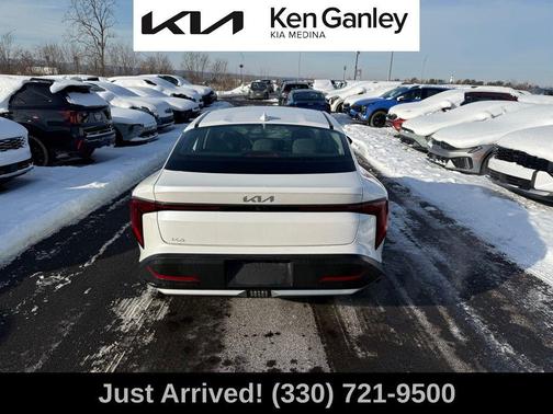 2025 Kia K4 EX