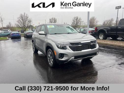 Steel Gray 2024 Kia Seltos LX