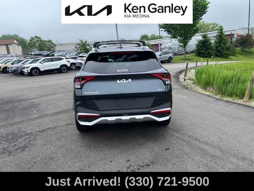 Gravity Gray 2024 Kia Sportage EX