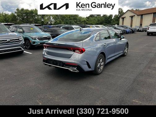 2023 Kia K5 LXS
