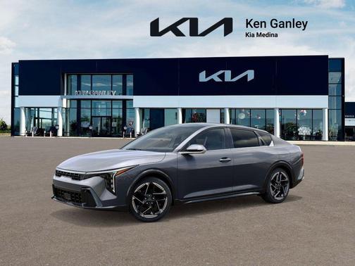 2025 Kia K4 GT-Line
