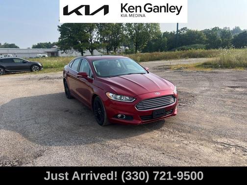 2014 Ford Fusion SE