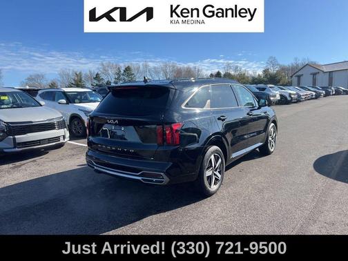 2022 Kia Sorento S