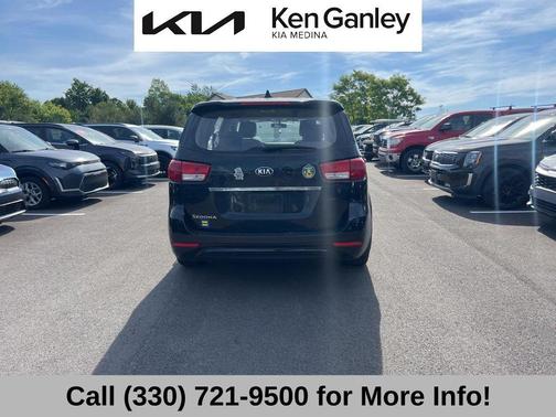 Aurora Black Pearl 2016 Kia Sedona L