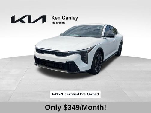 Snow White Pearl 2025 Kia K4 GT-Line