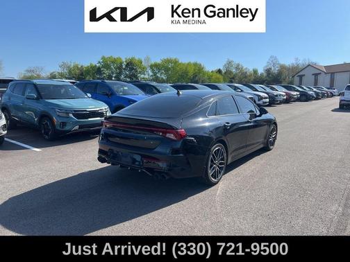 Ebony Black 2023 Kia K5 GT