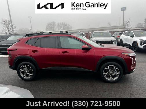 2025 Chevrolet Trax LT