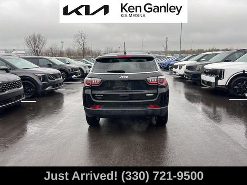 Diamond Black 2020 Jeep Compass Latitude