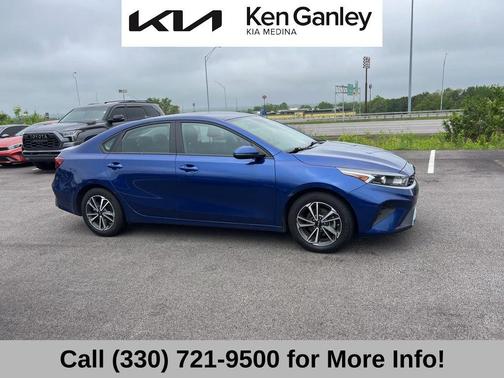 Blue 2023 Kia Forte LXS