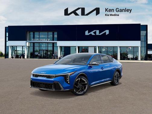 2026 Kia K4 GT-LINE