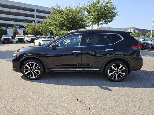 Magnetic Black 2020 Nissan Rogue SL