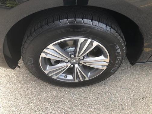 Photo 4 of 21 of 2019 Acura MDX 3.5L