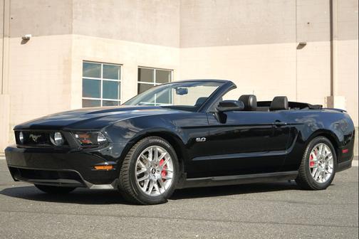 Black 2012 Ford Mustang GT Premium