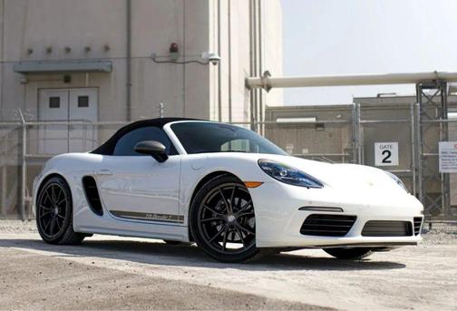 2021 Porsche 718 Boxster T Roadster 2D