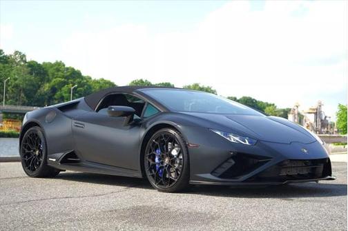2021 Lamborghini Huracan EVO Spyder