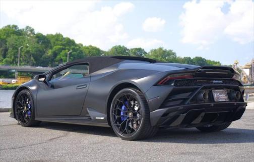 2021 Lamborghini Huracan EVO Spyder