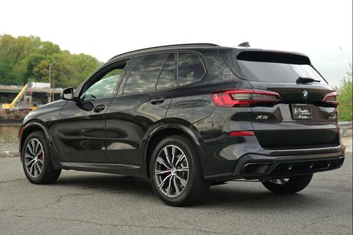 Black Sapphire Metallic 2022 BMW X5 xDrive40i